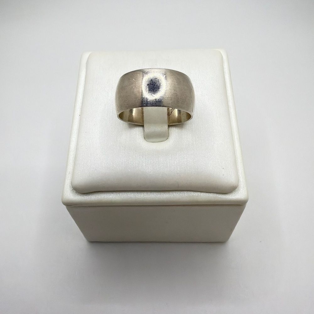 Unisex 9.5mm thick‎ solid sterling silver band, signed AM 925!